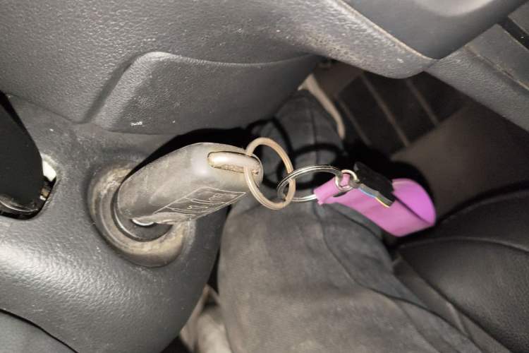 Used Volkswagen Polo 2014 1.4L Manual Fashion Edition