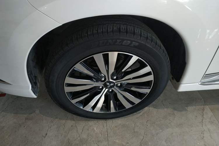 Used Mitsubishi Outlander 2021 Revised Version 2.0L Two-Wheel Drive Enjoyment Edition 5 Seats
