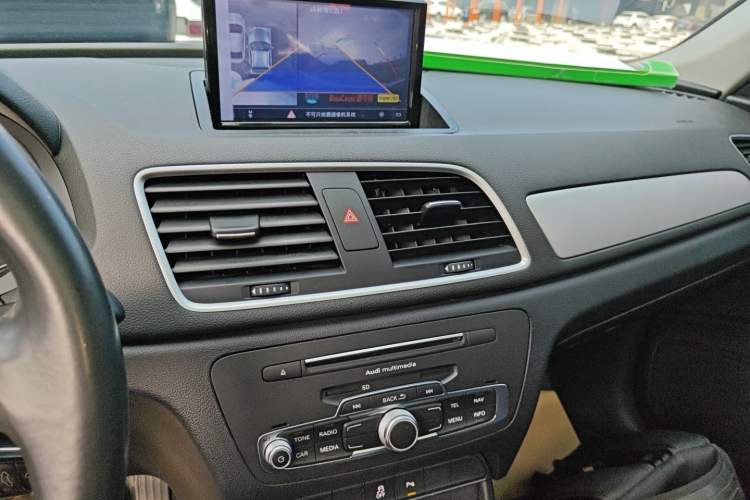 Used Audi Q3 2017 35 TFSI Fashion Model
