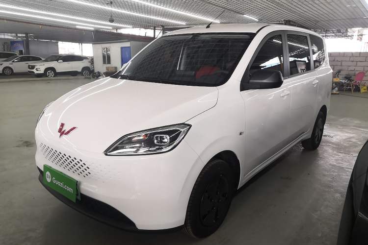 Used Wuling Hongguang New Energy 2025 Extended-Range Hybrid 50KM Comfort Version