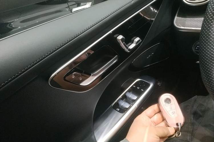 Used Mercedes-Benz C-Class 2024 Second Facelift C 260 L Sport Edition
