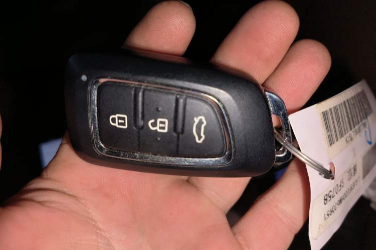 Used Dongfeng Aeolus AX7 2018 Classic 1.6T Automatic Luxury Model