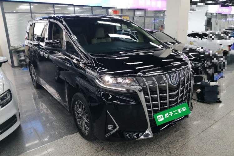Used Toyota Alphard 2021 Dual-Engine 2.5L Prestige Edition
