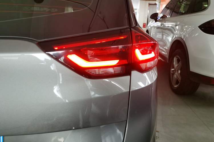 Used Chevrolet Orlando 2019 Redline 530T Automatic Zhaoxiang Edition (5+2 Seating) China VI