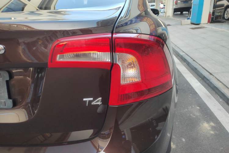 Used Volvo S60 2017 S60L T4 Smart Range Edition