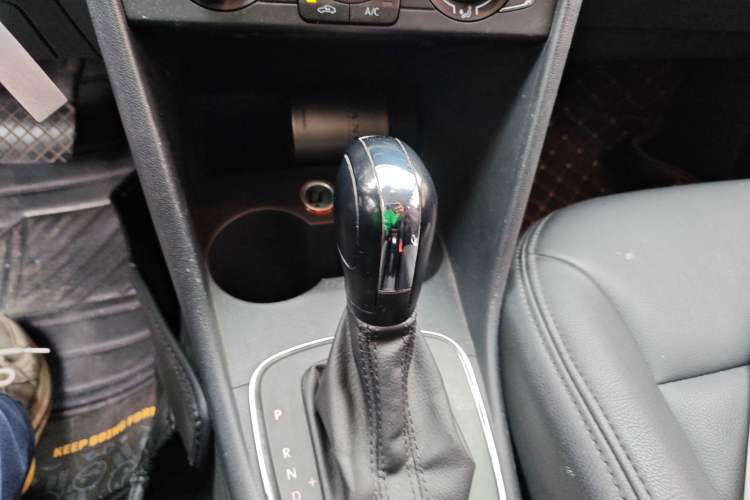 Used Volkswagen Polo 2014 1.6L Automatic Comfort Edition