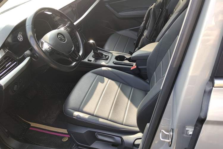 Used Volkswagen Lavida 2022 1.5L Automatic Comfort Edition
