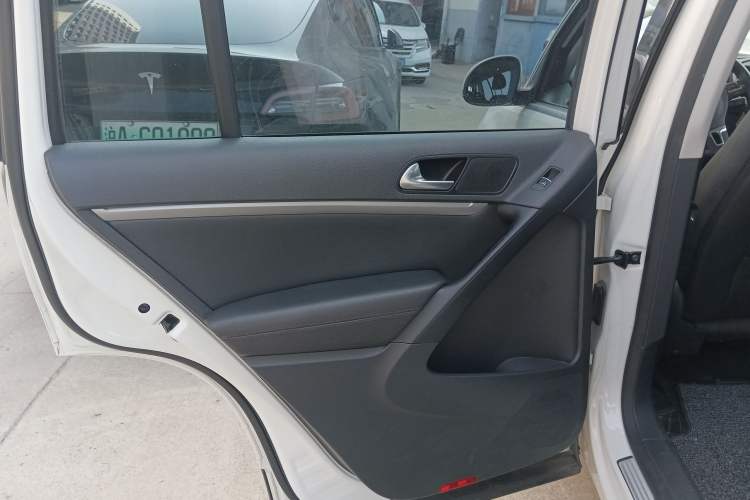 Used Volkswagen Tiguan 2013 1.8TSI Automatic Two-Wheel Drive Luxury Model
