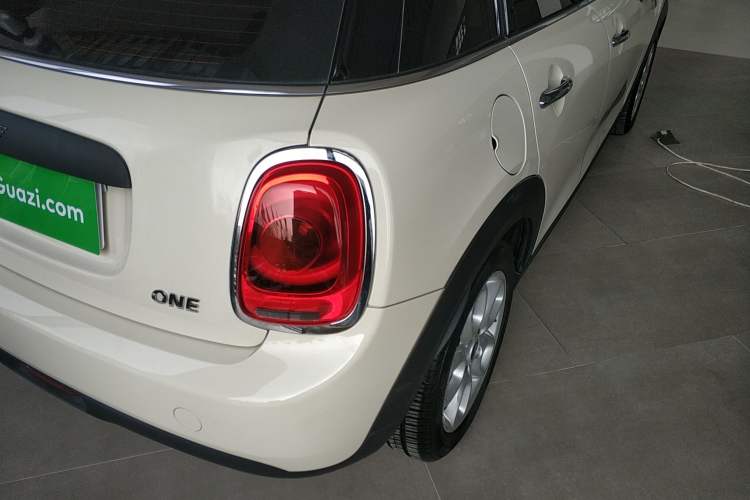 Used MINI MINI 2021 1.5T ONE Five-Door Version
