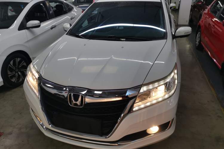 Used Honda Crider 2016 1.8L CVT Luxury Edition
