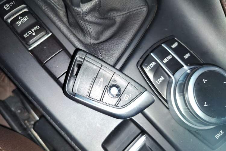 Used BMW X1 2020 sDrive25Li Leading Model
