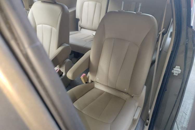 Used Baojun 730 2016 1.5L Manual Comfort Version 7 Seats China V Emission Standard
