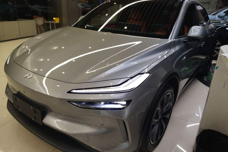 Used ONVO L60 2024 60 kWh Rear-Drive Version