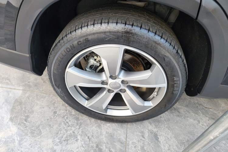 Used Geely Auto Haoyue L 2023 2.0T DCT Prestige Edition
