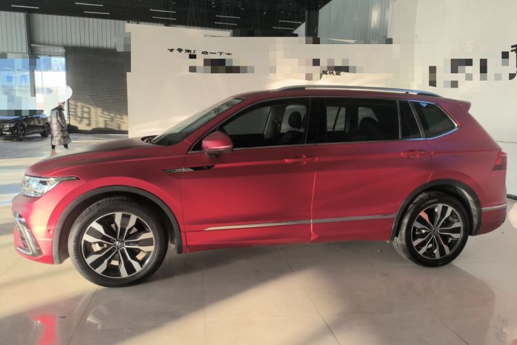 Used Volkswagen Tiguan L 2023 330TSI Automatic Two-Wheel Drive R-Line Flagship Edition