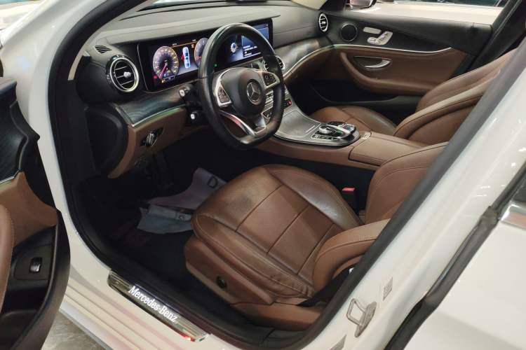 Used Mercedes-Benz E-Class 2017 E 300 L Sporty and Stylish Model