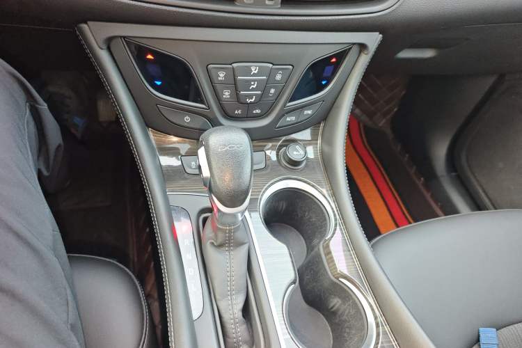 Used Buick Envision 2018 20T Two-Wheel-Drive Leading Model
