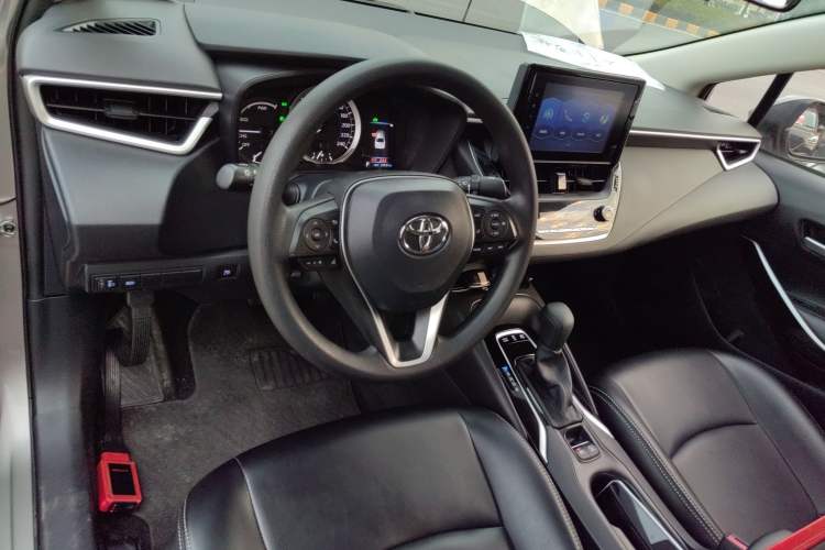 Used Toyota Corolla 2021 Dual-Engine 1.8L E-CVT Pioneer Edition
