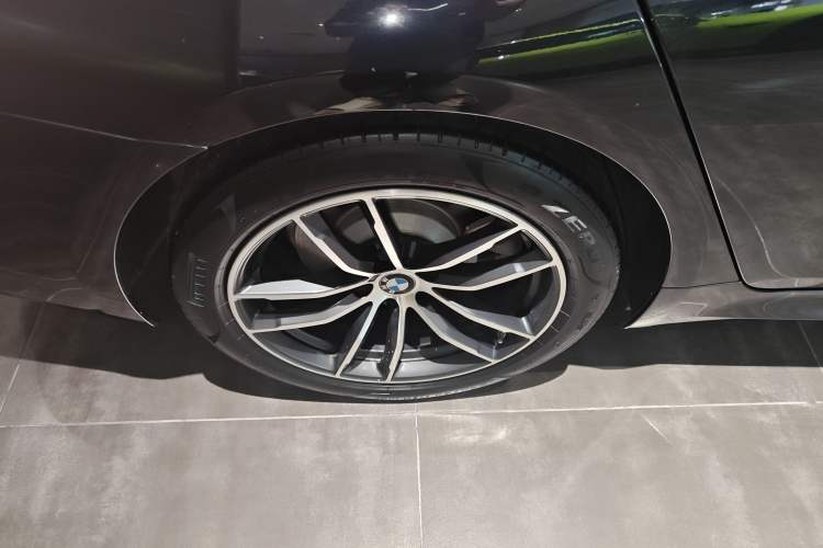 Used BMW 5 Series New Energy 2021 535Le Pioneer Edition M Sport Package