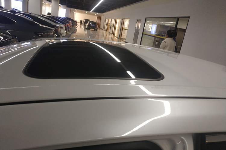 Used Toyota Avalon 2019 2.0L Ambition Edition China VI
