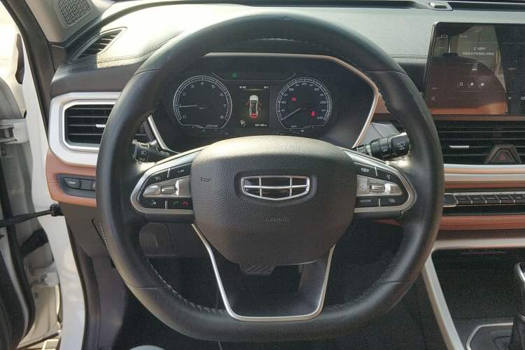 Used Geely Auto Vision X6 2020 1.4T CVT Luxury Edition