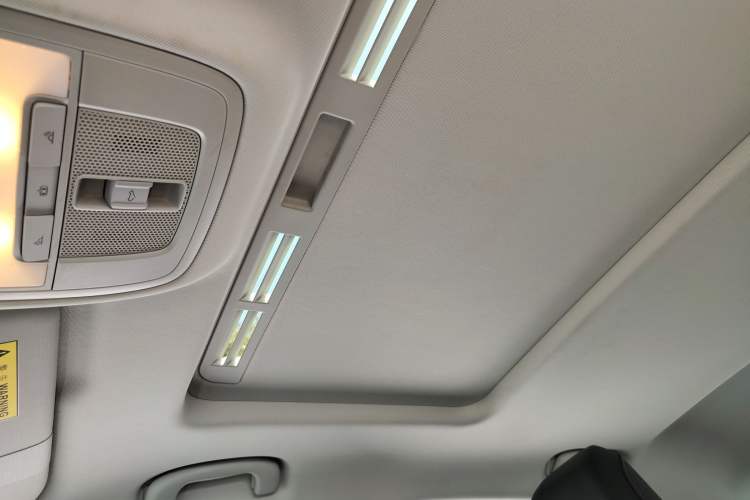 Used MG 5 2021 Revised 300TGI DCT Qingshè Luxurious Enjoyment Edition
