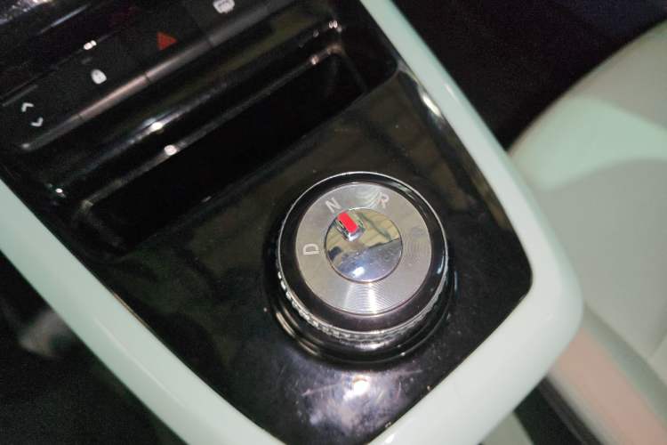 Used Dongfeng NAMMI BOX 2022 Chasing Wind Edition 331KM Advanced Model