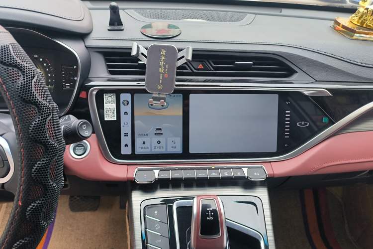 Used Geely Auto Emgrand X7 Sport 2022 Boyue X 1.8TD DCT ZhiShang Model
