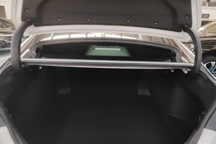 Used Toyota Camry 2021 2.0G Luxury Edition