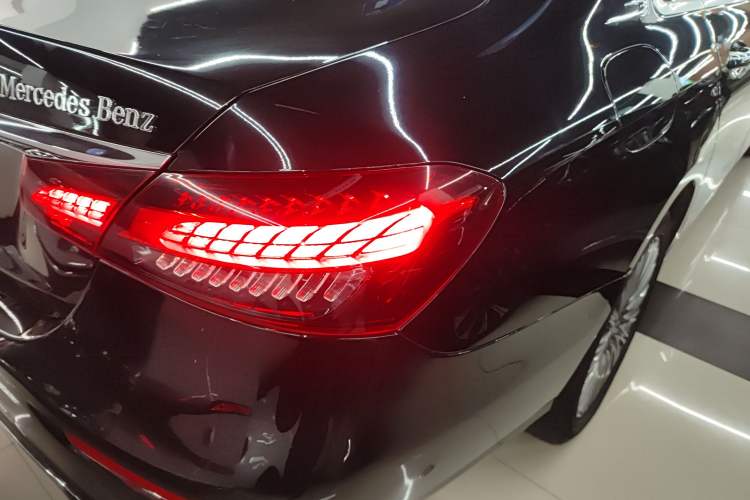 Used Mercedes-Benz E-Class 2022 Second Facelift E 300 L Fashion Edition