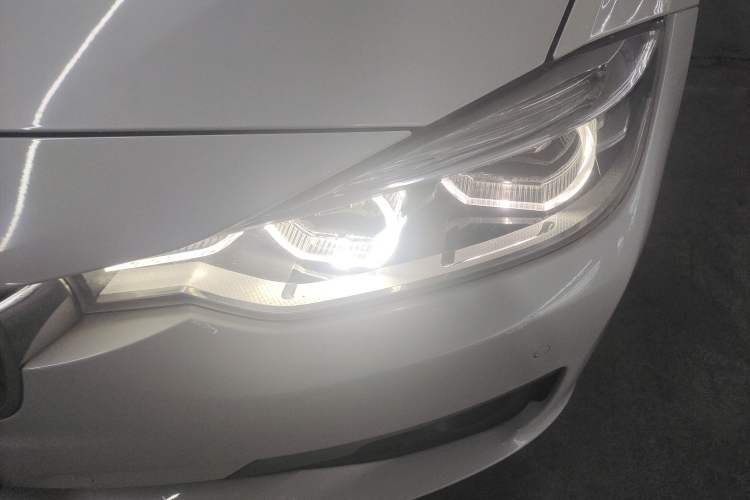 Used BMW 3 Series 2018 320Li Fashion Model
