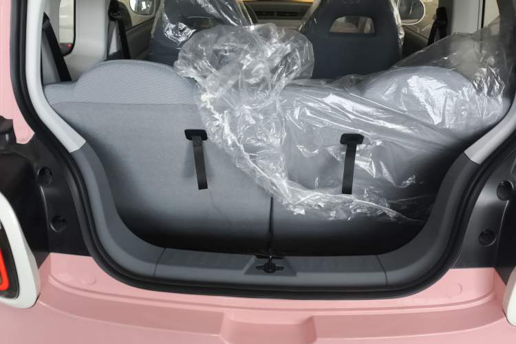 Used Bestune Pony 2025 222km Range Agile Horse
