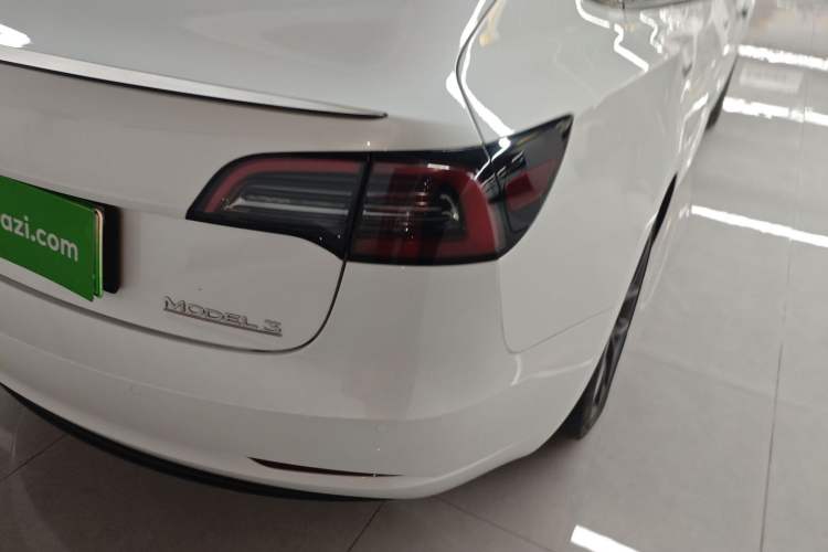 Used Tesla Model 3 2022 Performance High-Performance All-Wheel-Drive Version
