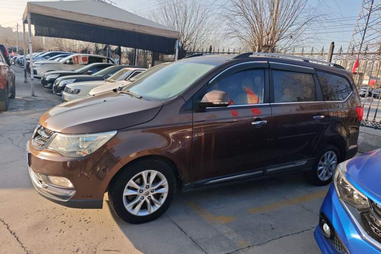 Used Baojun 730 2016 1.8L iAMT Luxury Model 7 Seats