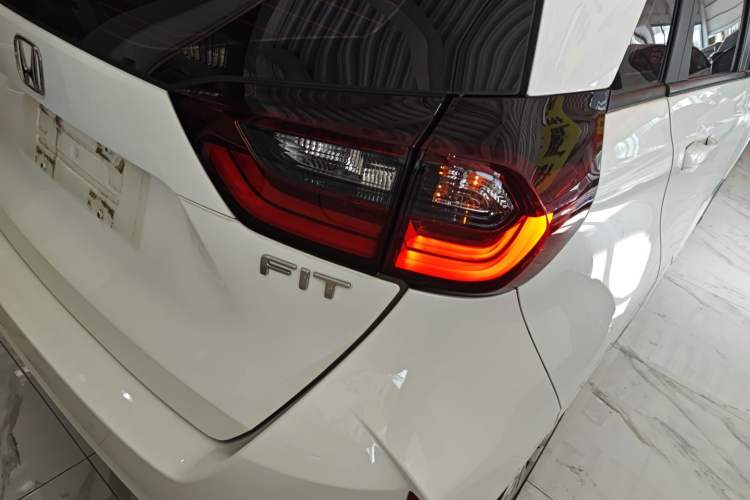 Used Honda Fit 2021 1.5L CVT Trend Edition