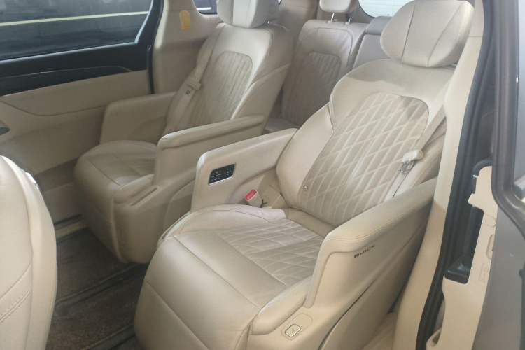 Used Buick GL8 2023 ES Lu Zun Smart Flagship Model
