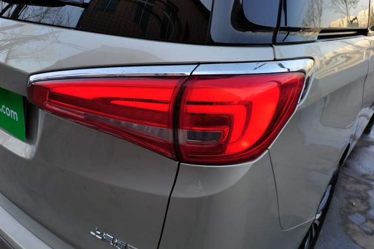 Used Buick GL8 2017 ES 28T Luxury Model China V Standard