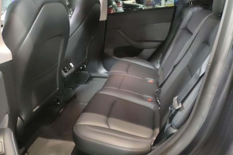 Used Tesla Model Y 2024 Rear-Wheel-Drive Version