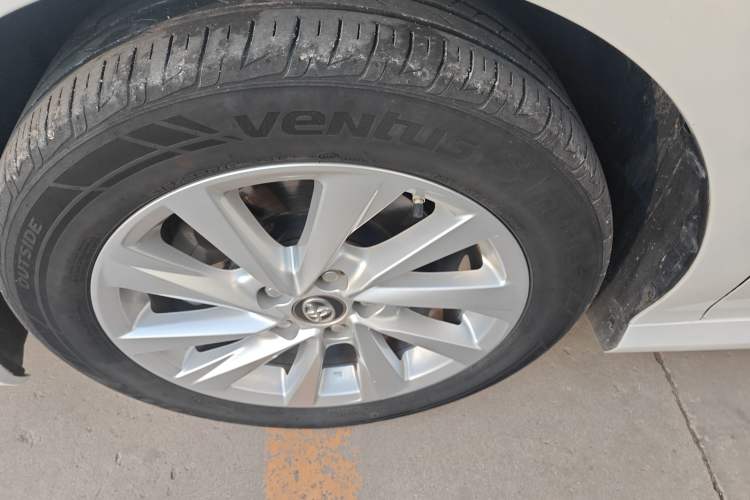 Used Toyota Camry 2021 2.0G Luxury Edition