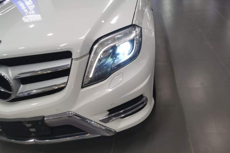 Used Mercedes-Benz GLK-Class 2015 GLK 260 4MATIC Fashion Edition Ultimate Version