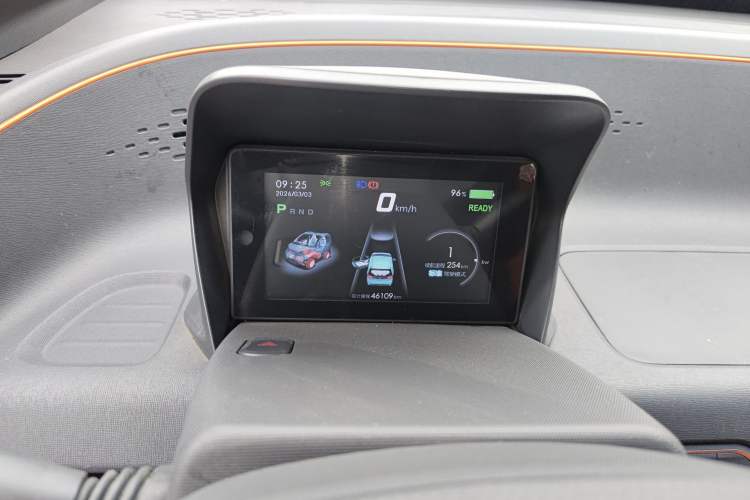 Used Baojun E100 2019 250KM Smart Drive Edition
