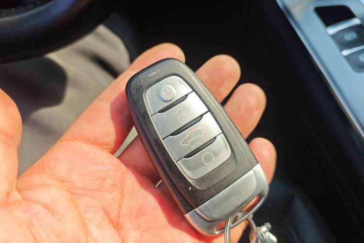 Used Hongqi H5 2022 Classic Model Facelift 1.5T DCT Qiyun Edition