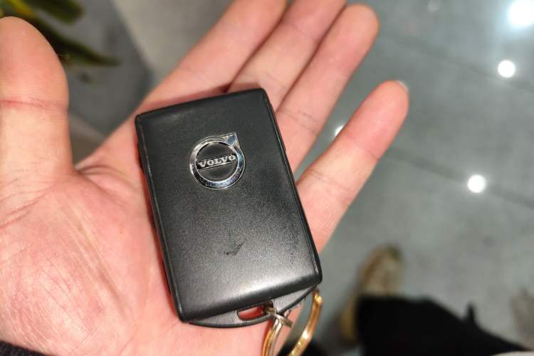 Used Volvo XC60 2019 T5 4x4 Smart Edition China VI Standard