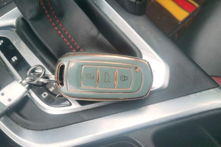 Used Geely Auto Vision X3 2021 PRO 1.5L CVT Deluxe Model
