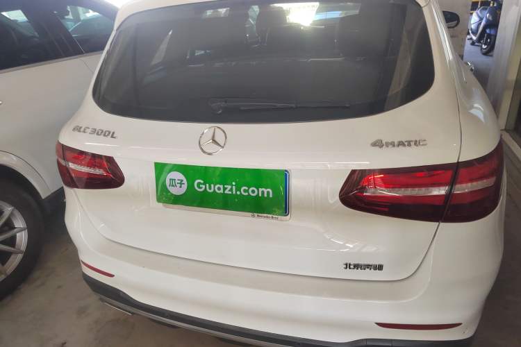 Used Mercedes-Benz GLC 2019 GLC 260 L 4MATIC Dynamic Model
