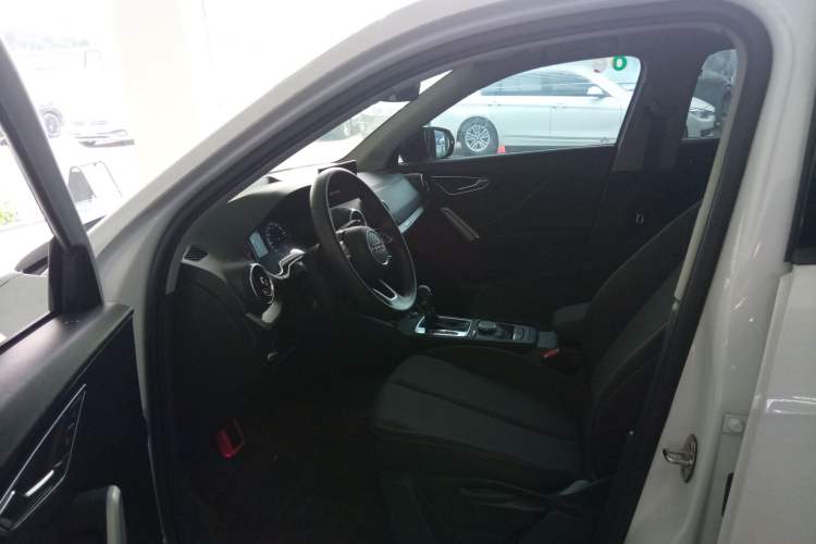 Used Audi Q2L 2020 35 TFSI Ambition Dynamic Edition
