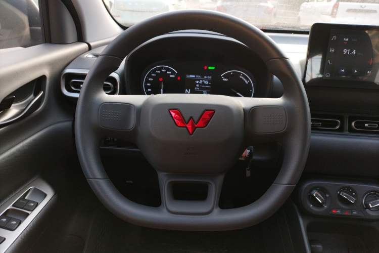 Used Wuling Hongguang New Energy 2024 All-Electric Model 300KM Standard Version