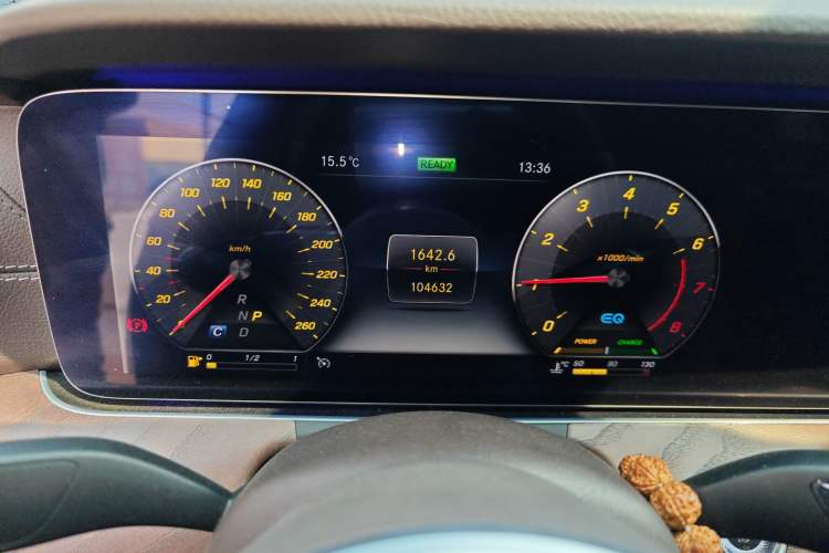 Used Mercedes-Benz E-Class 2019 E 260 L
