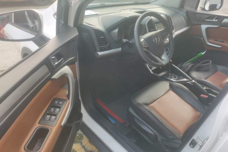 Used  Refine S3 2014 1.5L CVT Luxury Smart Model
