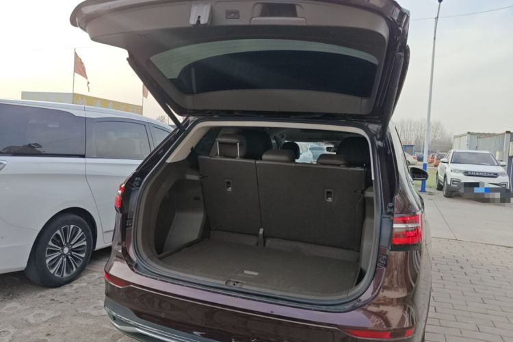 Used Volkswagen Viloran 2023 380TSI Prestige Edition
